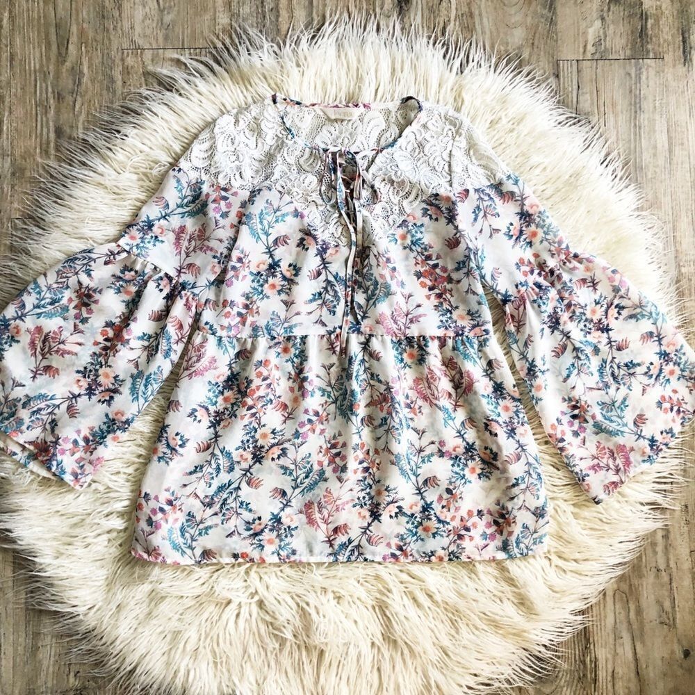 Decree floral bell sleeve top